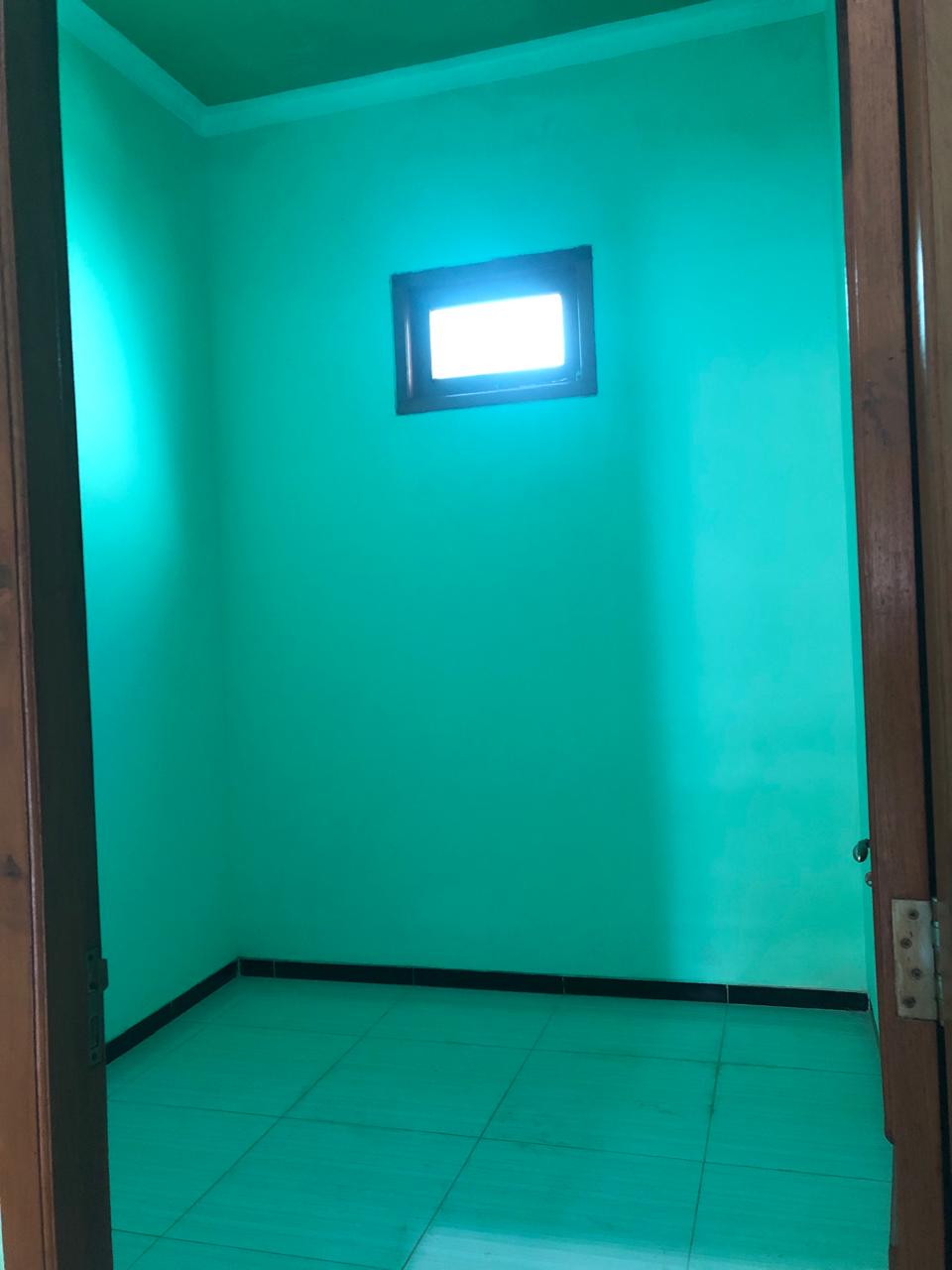 KONTRAKAN PAK MADUN